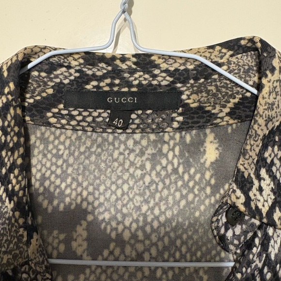 Gucci by Tom Ford Spring 2000 black and white python print shirt - Picture 2 of 3